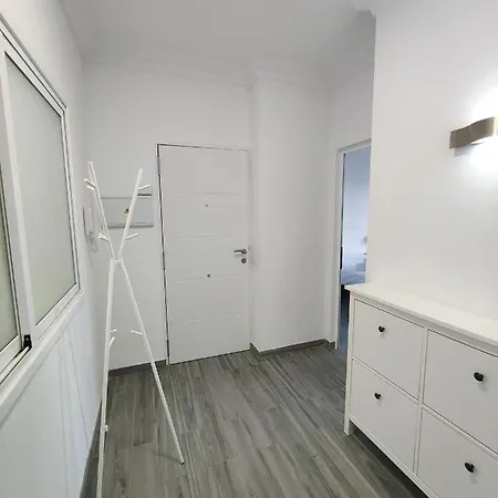 Luxury Port View R31 Appartement *